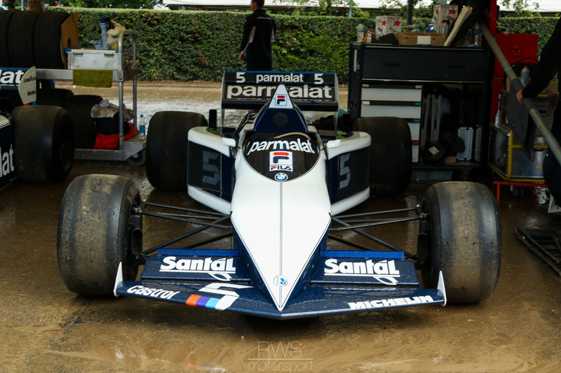 Teeny tiny sidepods on this Brabham, looks more like an arrow.